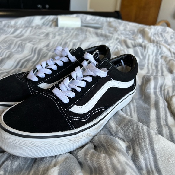 Vans Brand New - Picture 2 of 3